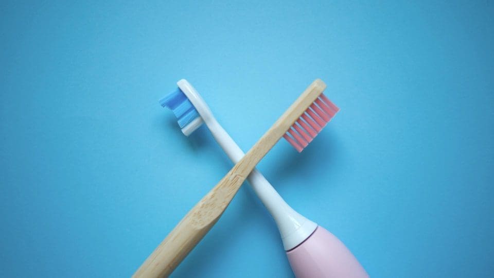 electric and manual toothbrushes
